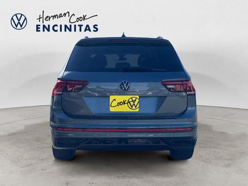 2023 Volkswagen Tiguan 2.0T SE R-Line Black