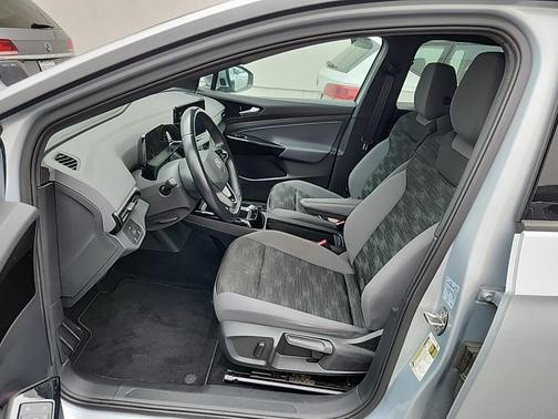 2022 Volkswagen ID.4 Pro