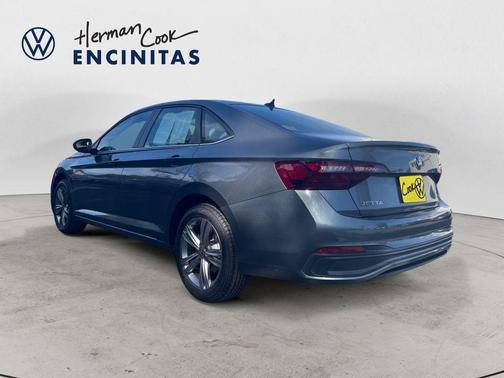 2022 Volkswagen Jetta 1.5T SE
