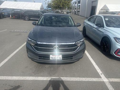 2022 Volkswagen Jetta 1.5T SE