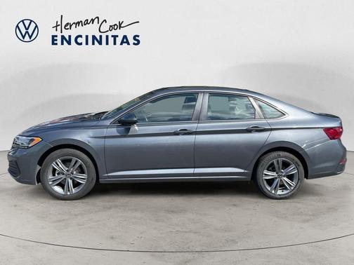 Platinum Gray Metallic 2024 Volkswagen Jetta 1.5T SE