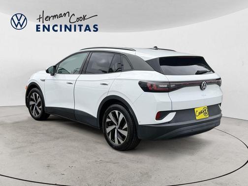 Pure White 2023 Volkswagen ID.4 Pro