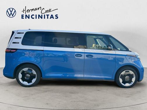 2025 Volkswagen ID. Buzz Pro S Plus