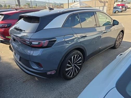 2023 Volkswagen ID.4 Pro S Plus