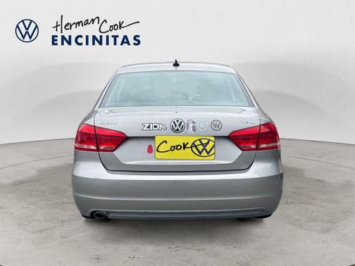 Gray 2012 Volkswagen Passat 2.0 TDI SE