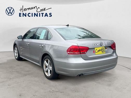 Gray 2012 Volkswagen Passat 2.0 TDI SE