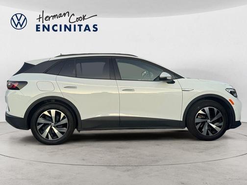 2023 Volkswagen ID.4 Pro