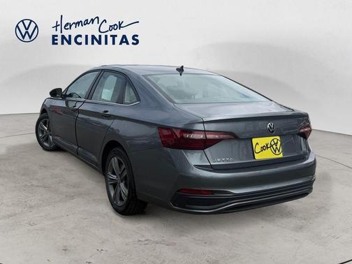 Platinum Gray Metallic 2024 Volkswagen Jetta 1.5T SE