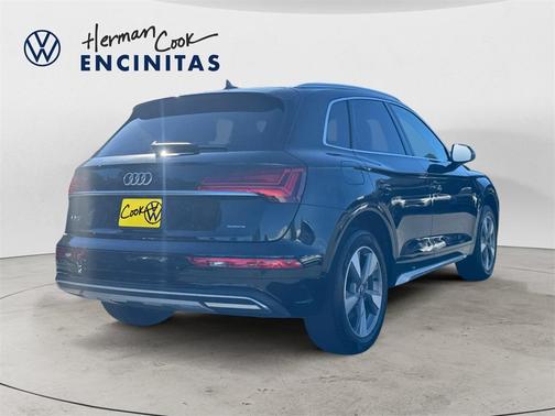 2022 Audi Q5 40 Premium Plus