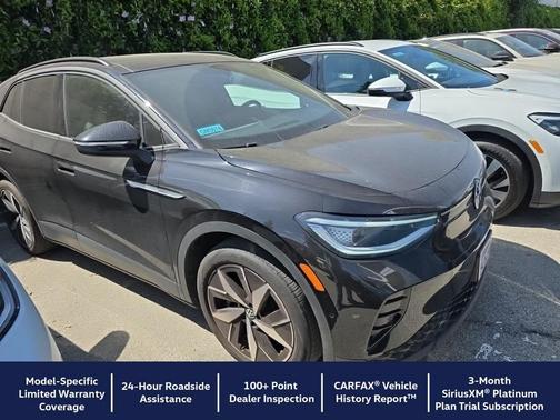 Deep Black Pearl Effect 2023 Volkswagen ID.4 Pro S