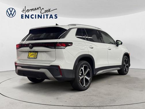 2026 Volkswagen Tiguan 2.0T SE