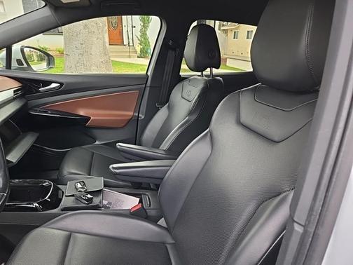 2021 Volkswagen ID.4 Pro S