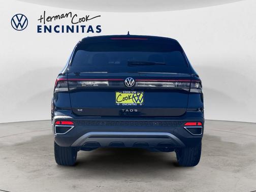 2025 Volkswagen Taos 1.5T SE