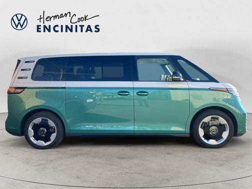 2025 Volkswagen ID. Buzz Pro S Plus