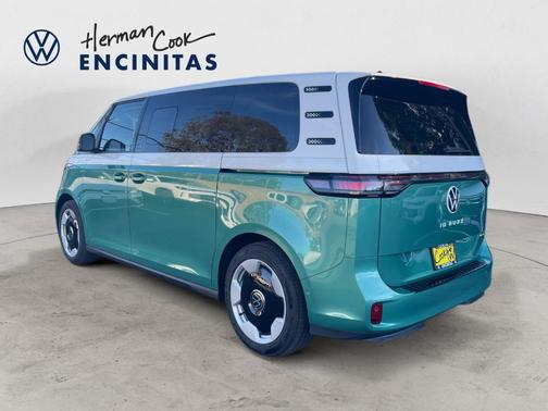 2025 Volkswagen ID. Buzz Pro S Plus