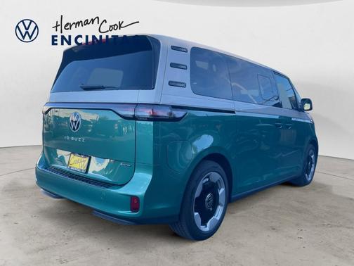 2025 Volkswagen ID. Buzz Pro S Plus