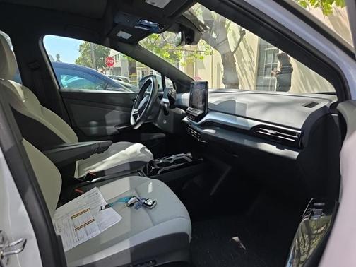 Glacier White 2022 Volkswagen ID.4 Pro S