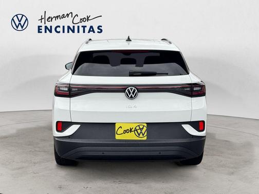 Pure White 2024 Volkswagen ID.4 Standard