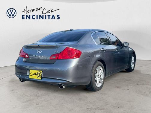 2013 INFINITI G37 Journey