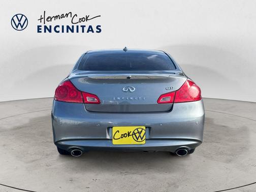 2013 INFINITI G37 Journey