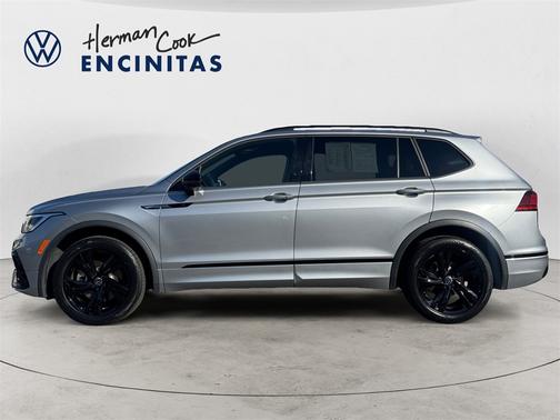 2023 Volkswagen Tiguan 2.0T SE R-Line Black