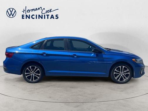 Rising Blue Metallic 2023 Volkswagen Jetta 1.5T Sport