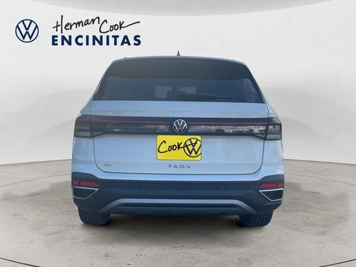 2025 Volkswagen Taos 1.5T SE