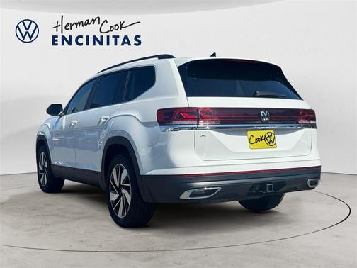 2025 Volkswagen Atlas 2.0T SE w/ Technology