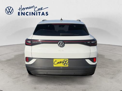 Pure White 2023 Volkswagen ID.4 Pro