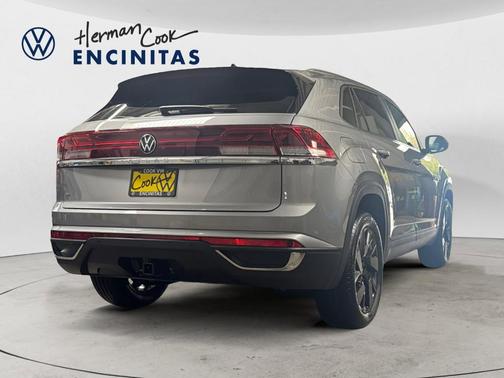 2025 Volkswagen Atlas Cross Sport 2.0T SE w/Technology