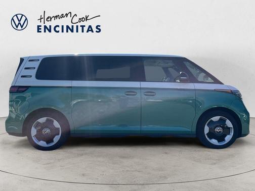 2025 Volkswagen ID. Buzz Pro S Plus