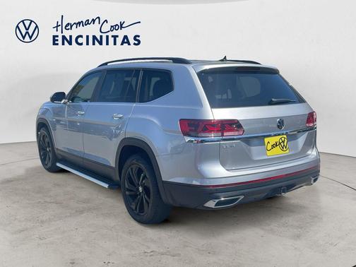 Pyrite Silver Metallic 2023 Volkswagen Atlas 3.6L SE w/Technology