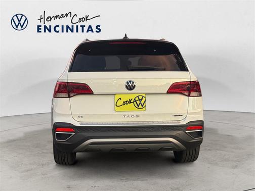 2023 Volkswagen Taos 1.5T SE
