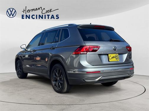 2024 Volkswagen Tiguan 2.0T SE