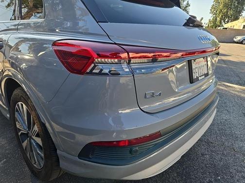 2023 Audi Q4 e-tron 40 Premium Plus