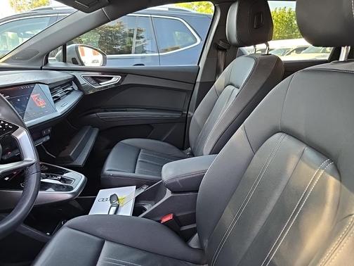 2023 Audi Q4 e-tron 40 Premium Plus