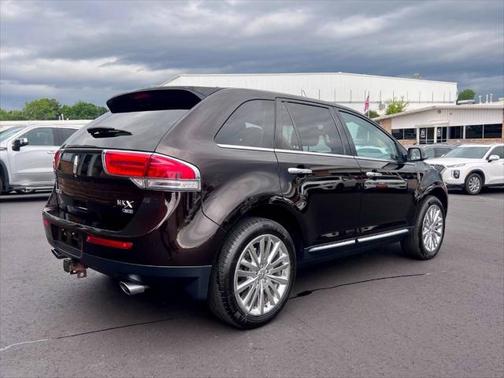 2013 Lincoln MKX Base