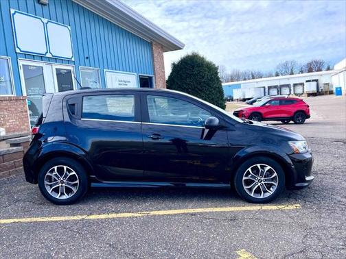 2019 Chevrolet Sonic LT