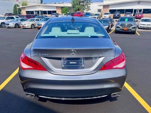 2015 Mercedes-Benz CLA-Class Base