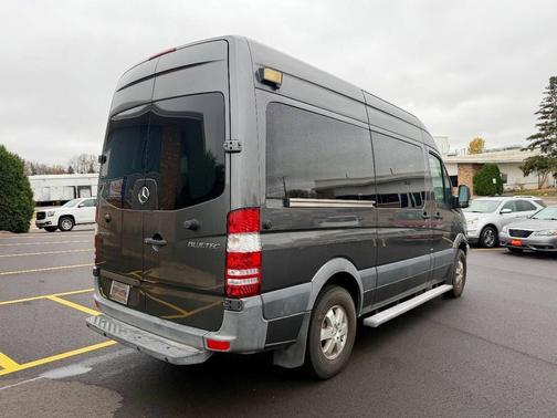 2012 Mercedes-Benz Sprinter 2500