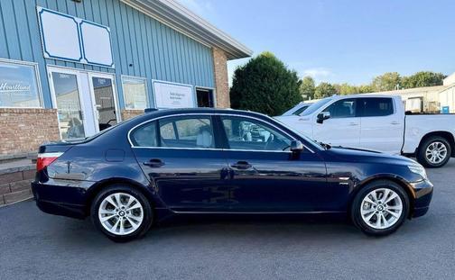 Black Sapphire Metallic 2010 BMW 535 xDrive