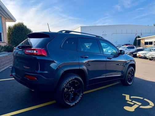 2016 Jeep Cherokee Trailhawk