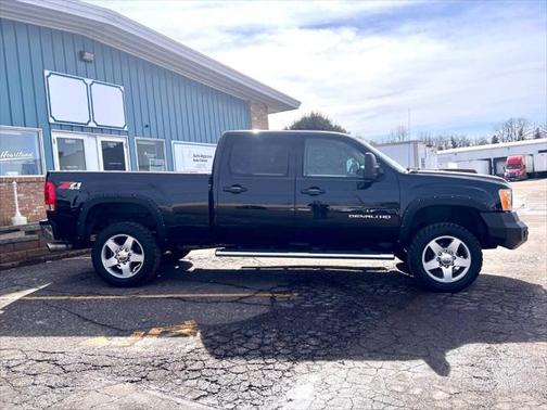 2011 GMC Sierra 2500 SLT