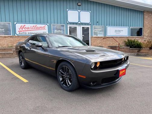 Granite Pearlcoat 2019 Dodge Challenger SXT
