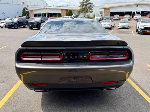 Granite Pearlcoat 2019 Dodge Challenger SXT