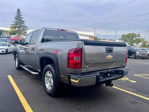 2009 Chevrolet Silverado 1500 LT Crew Cab
