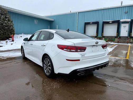2020 Kia Optima EX