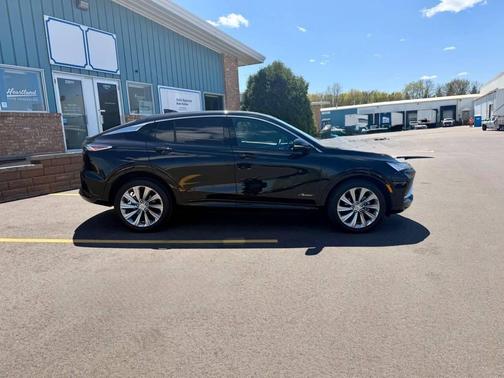 Ebony Twilight Metallic 2024 Buick Envista Avenir FWD