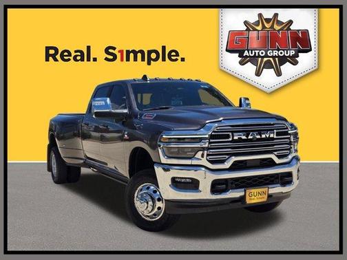 Granite Crystal Metallic Clearcoat 2025 RAM 3500 Laramie Crew Cab 4x4 8' Box