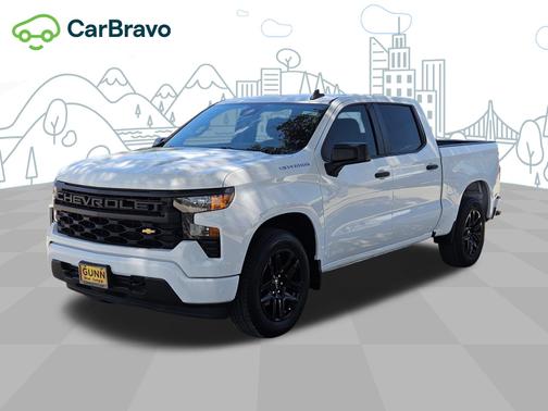Summit White 2022 Chevrolet Silverado 1500 Custom